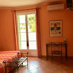 Du Vignoble Hotel 3*