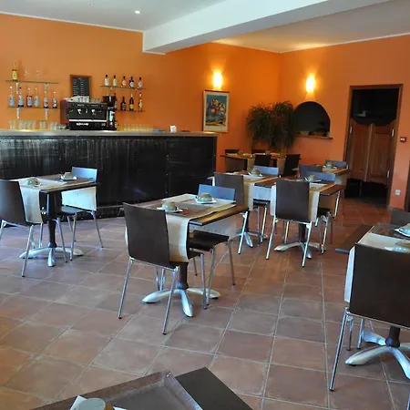 Du Vignoble Hotel 3*