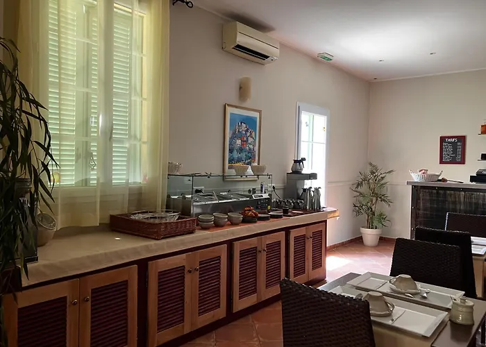 Du Vignoble Патримонио