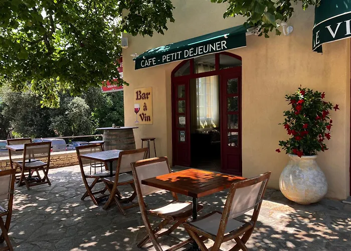 Отель Du Vignoble